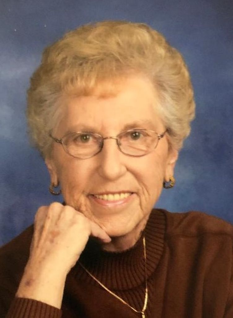 Ruth (Cadoret) Tetreault Profile Photo