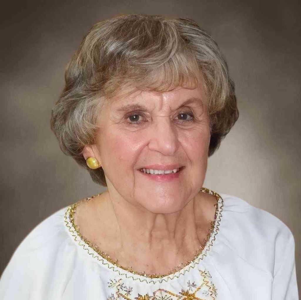 Olga (Olya) Kuch Profile Photo