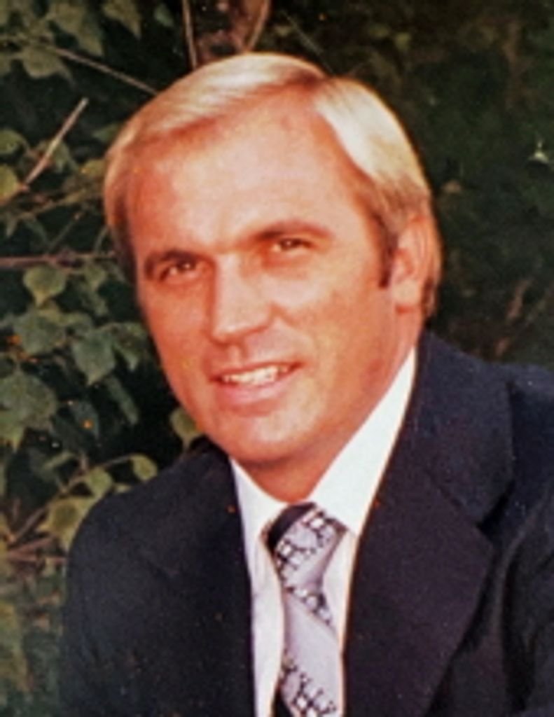 Gerald  Wayne "Cotton" Mcfarlin