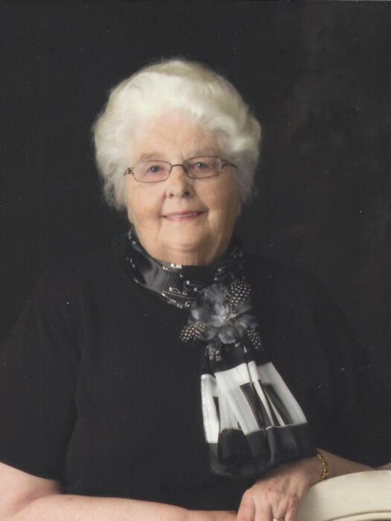 Lois Arlene (Bergman)  Kleine Profile Photo