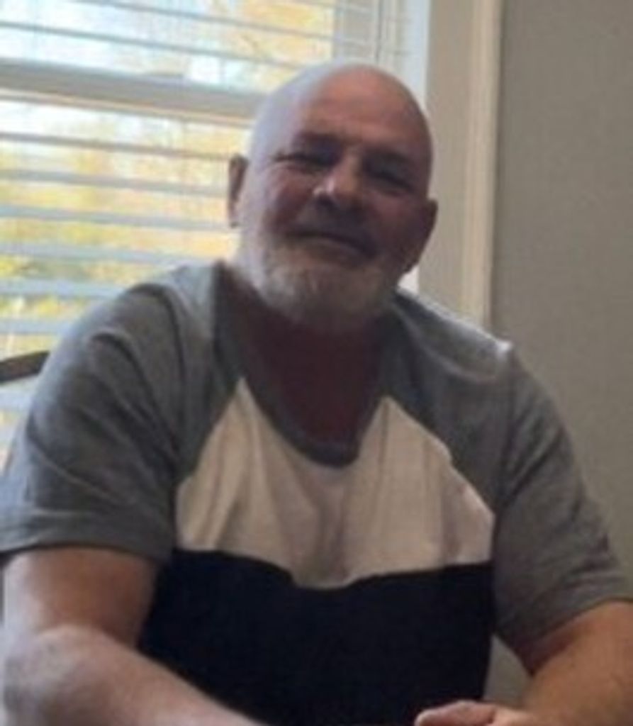 Kenneth Reeves Profile Photo