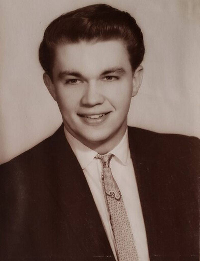 Raymond Gustuf Hein Profile Photo