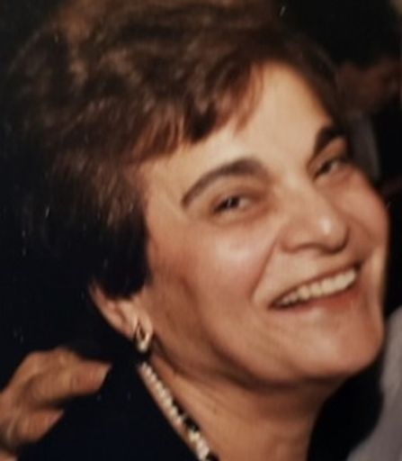 Olga Athanasiadis Profile Photo