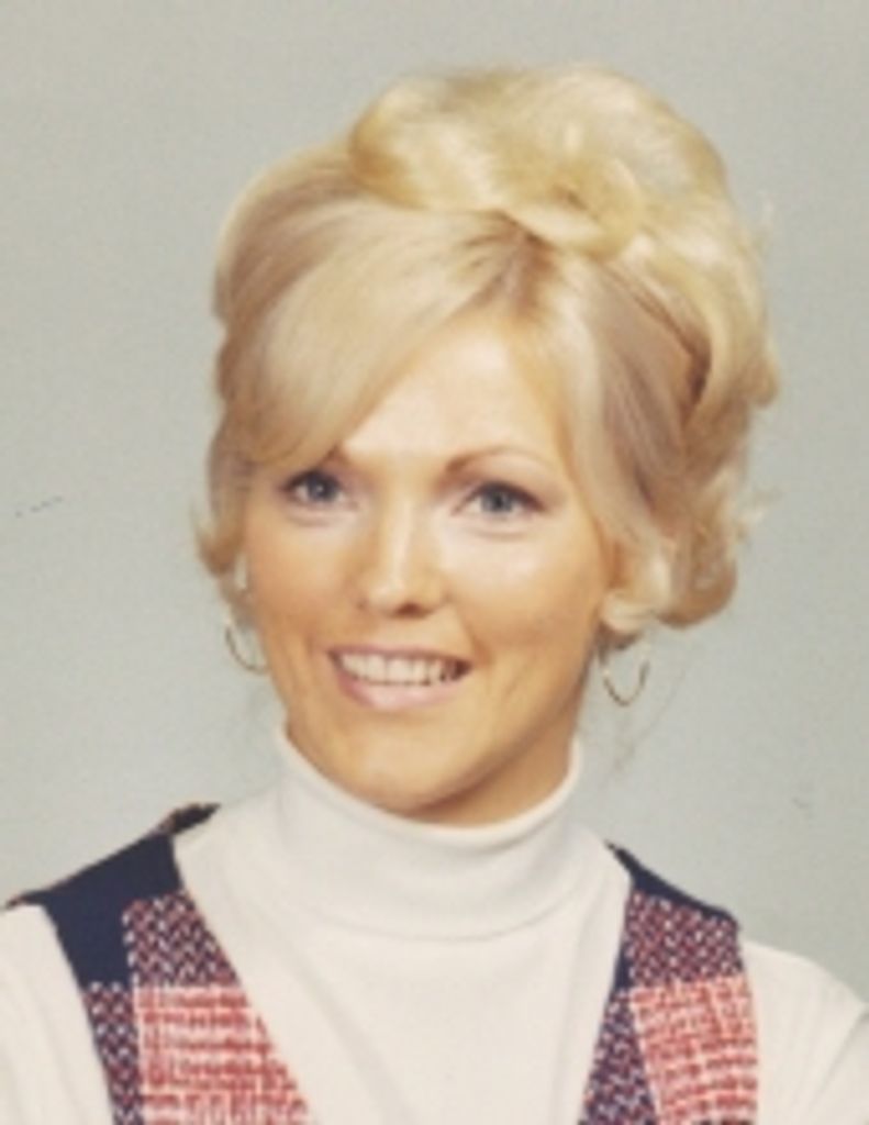 Winnie Lou Engle