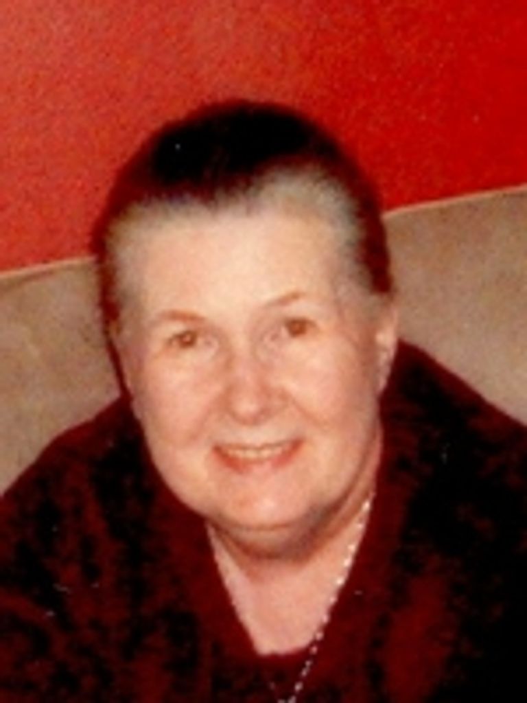 Joann Slouka, Nee Lipinski Profile Photo