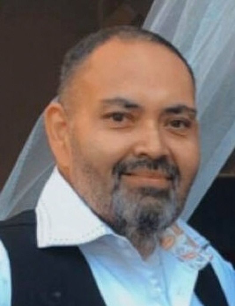 Samuel Solis Profile Photo