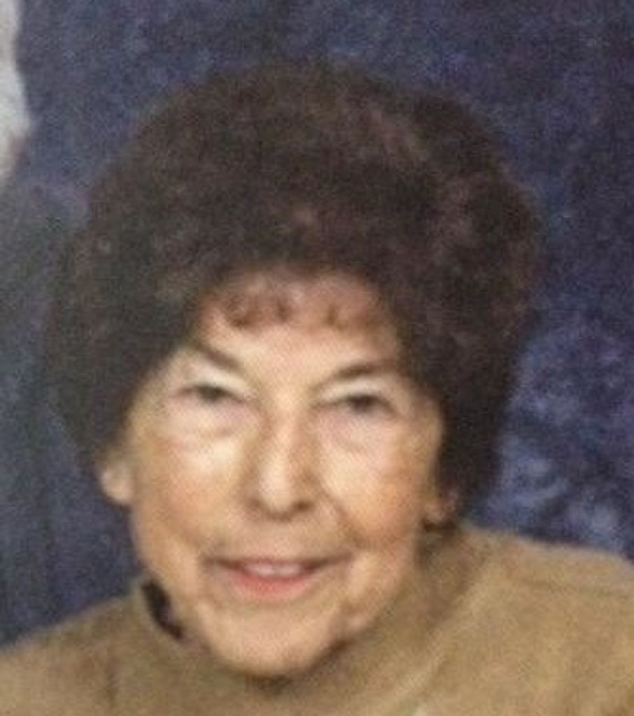 Helen Paskorz (Paskorz)  Snyder