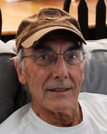 Raymond Bill Davis Profile Photo