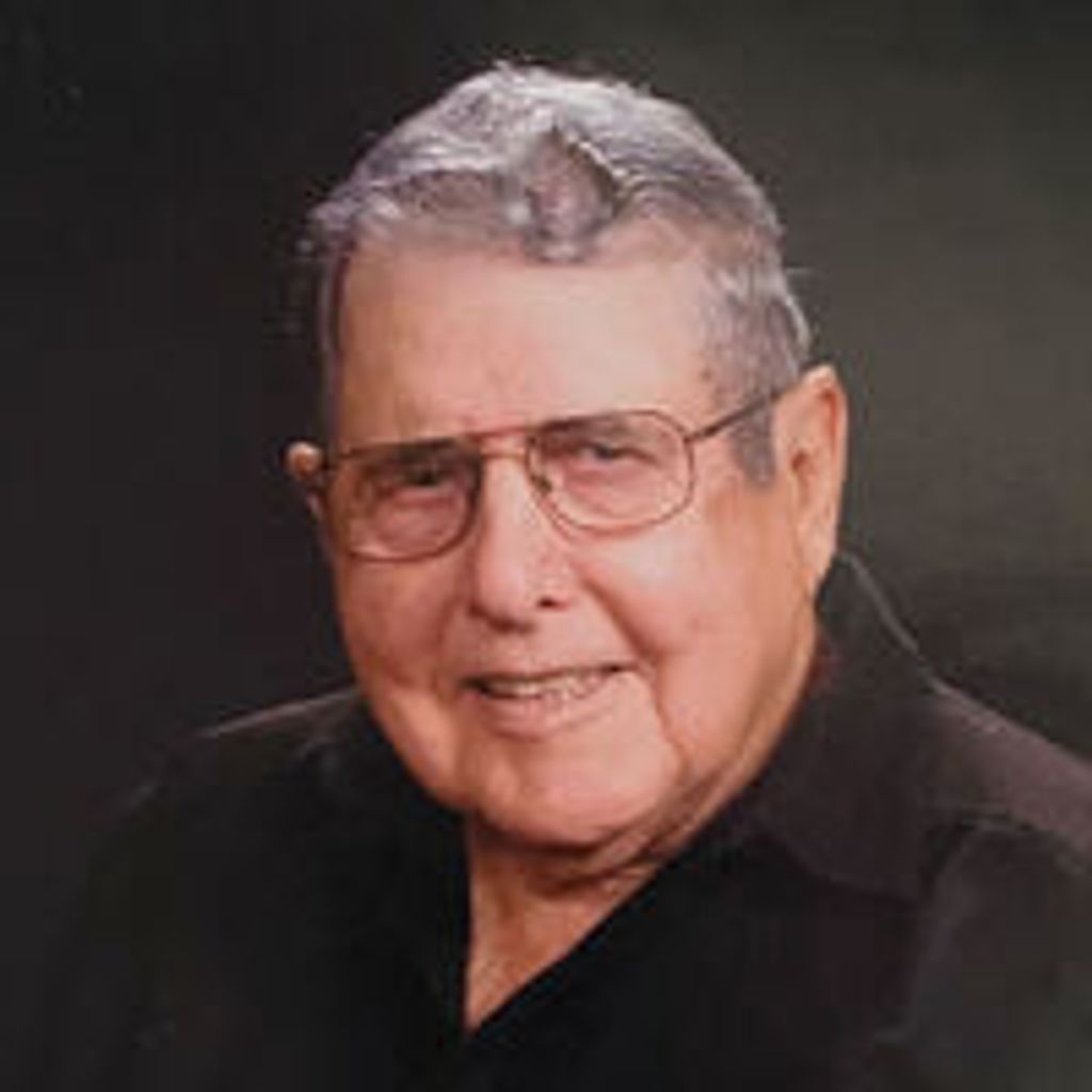 Dale R Krusemark