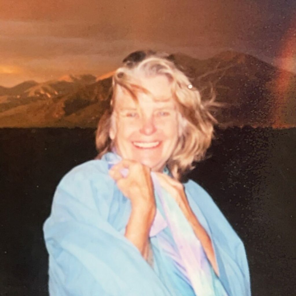 Mary - Margaret Moore Profile Photo