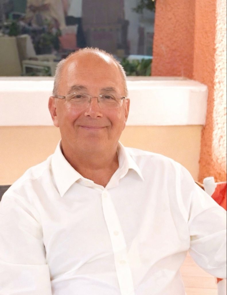 Michael James Kaminski Profile Photo