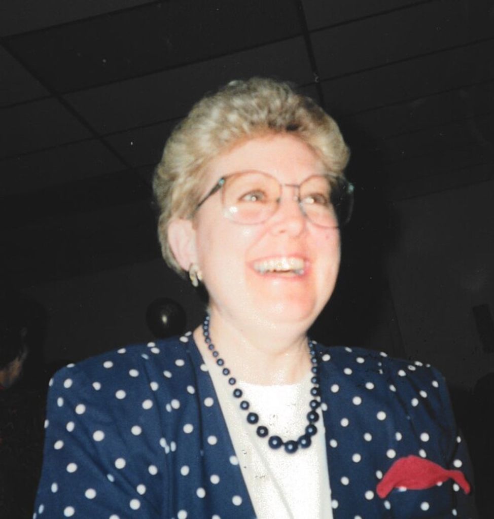 Becky Lou (Henry)  Baire
