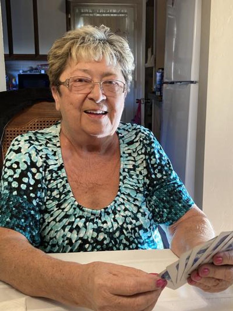 Bozena “Beverly” Leszczynski Profile Photo