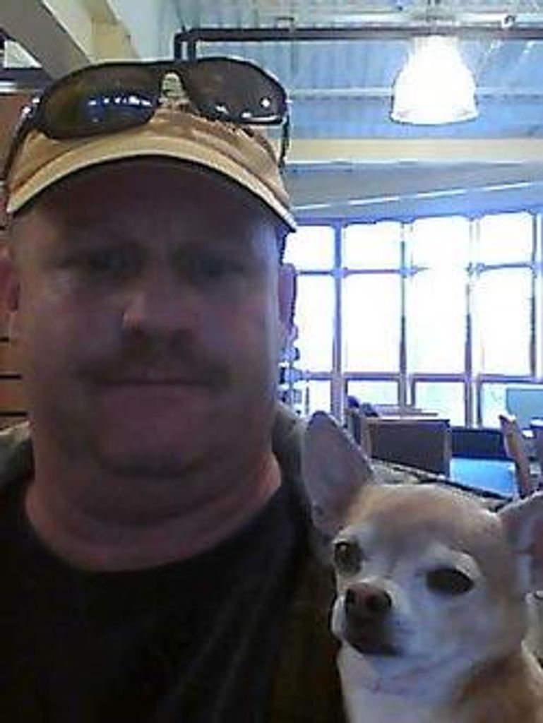 Joe Lyle Sanders Profile Photo