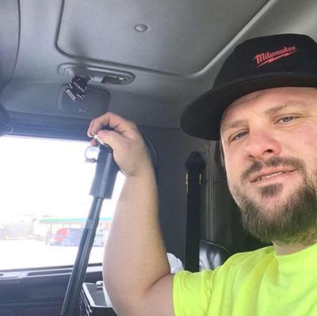Caleb Ely Leek Profile Photo