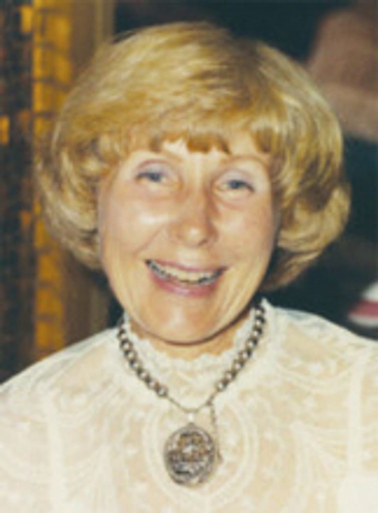 Louann C Riggan