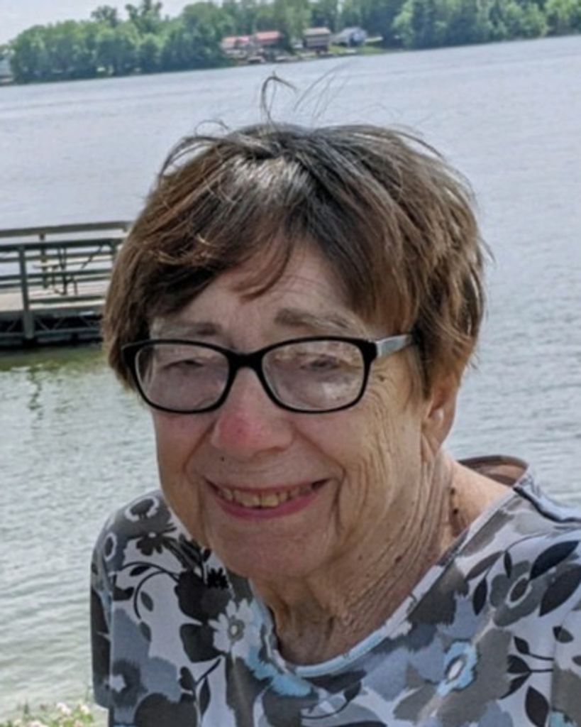 Mary Lou Sutak Profile Photo