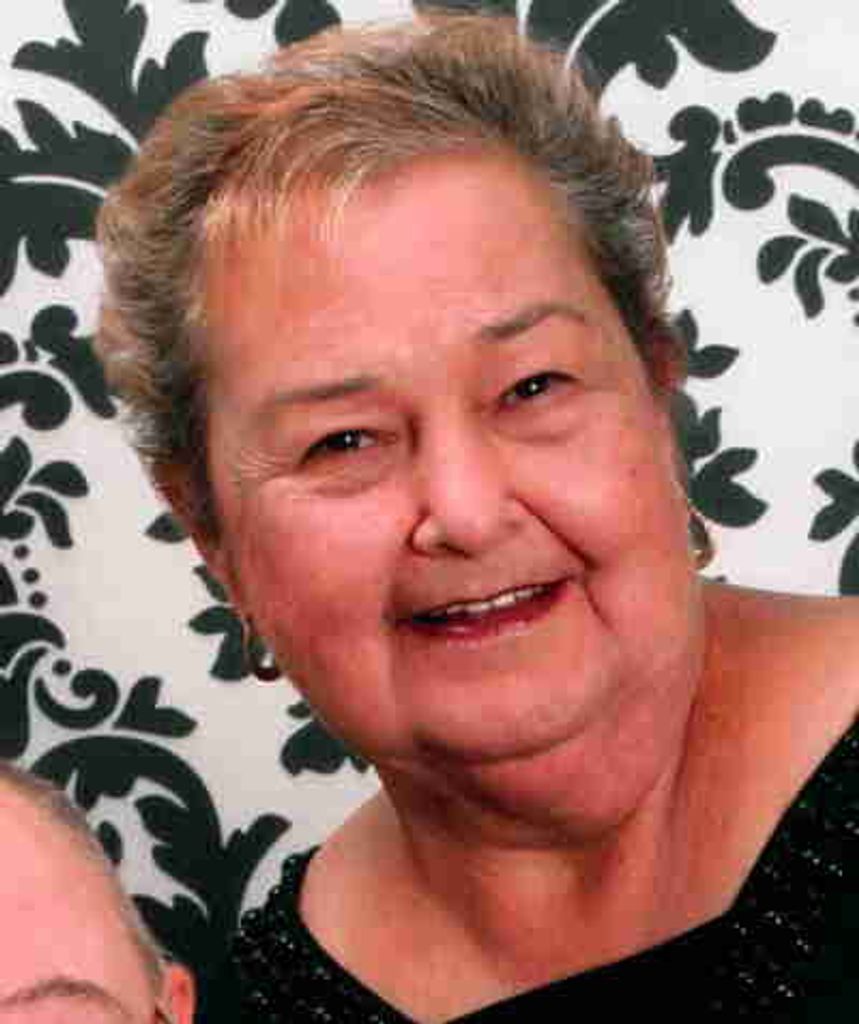 Geraldine Armstrong Profile Photo