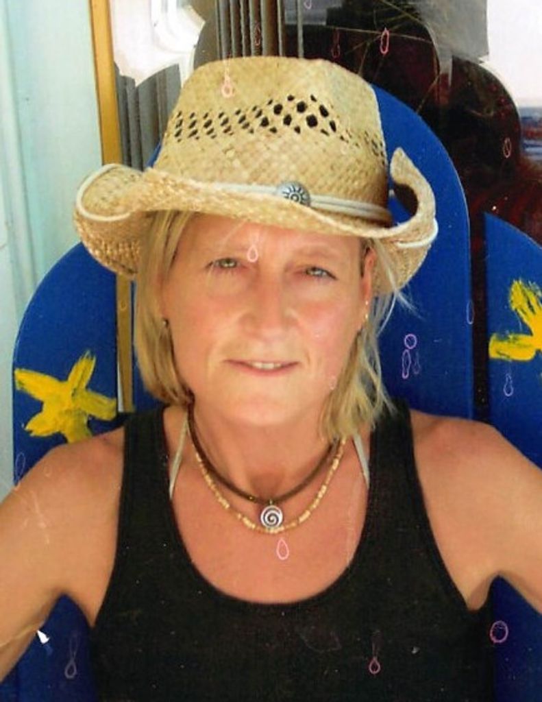 Kelly Lynn Troy Profile Photo