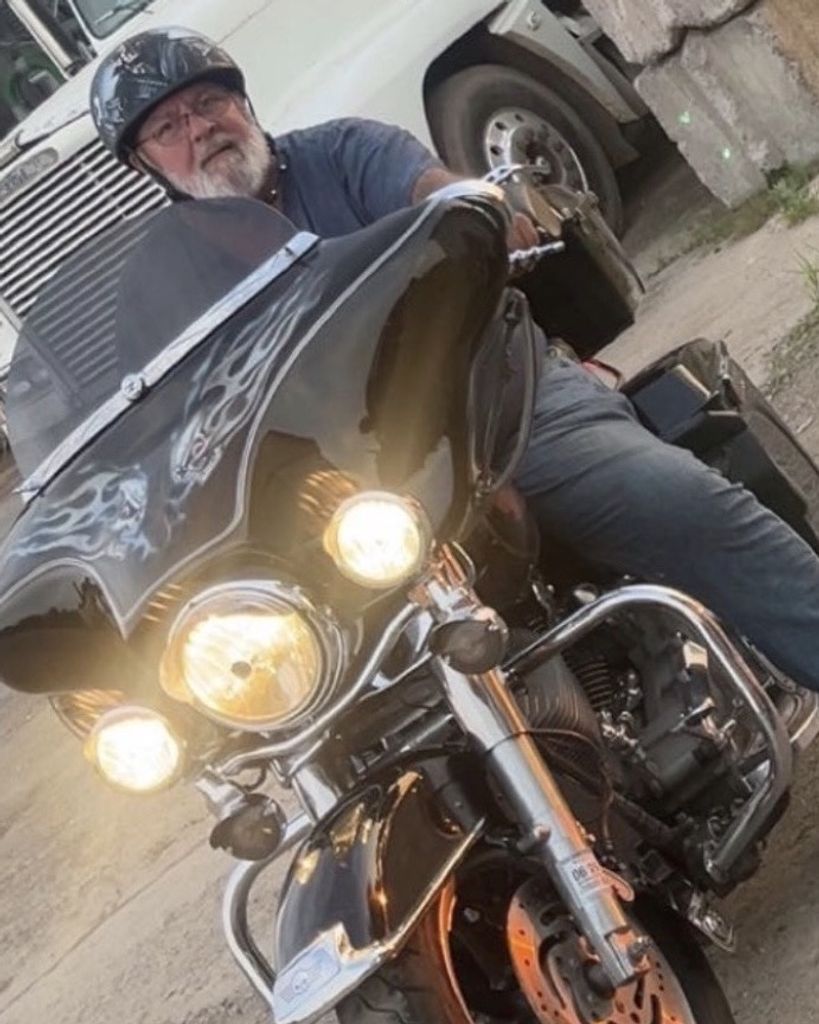 Robert E. Thomas Profile Photo