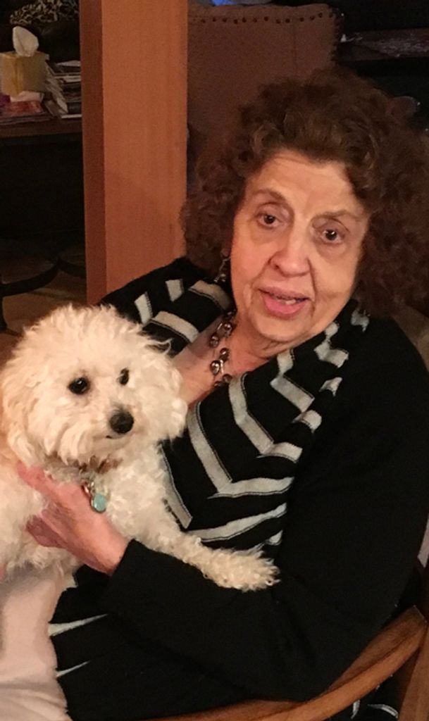 Zoe Argiropoulos Profile Photo