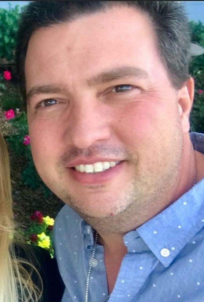 Dennis Wolfe Profile Photo