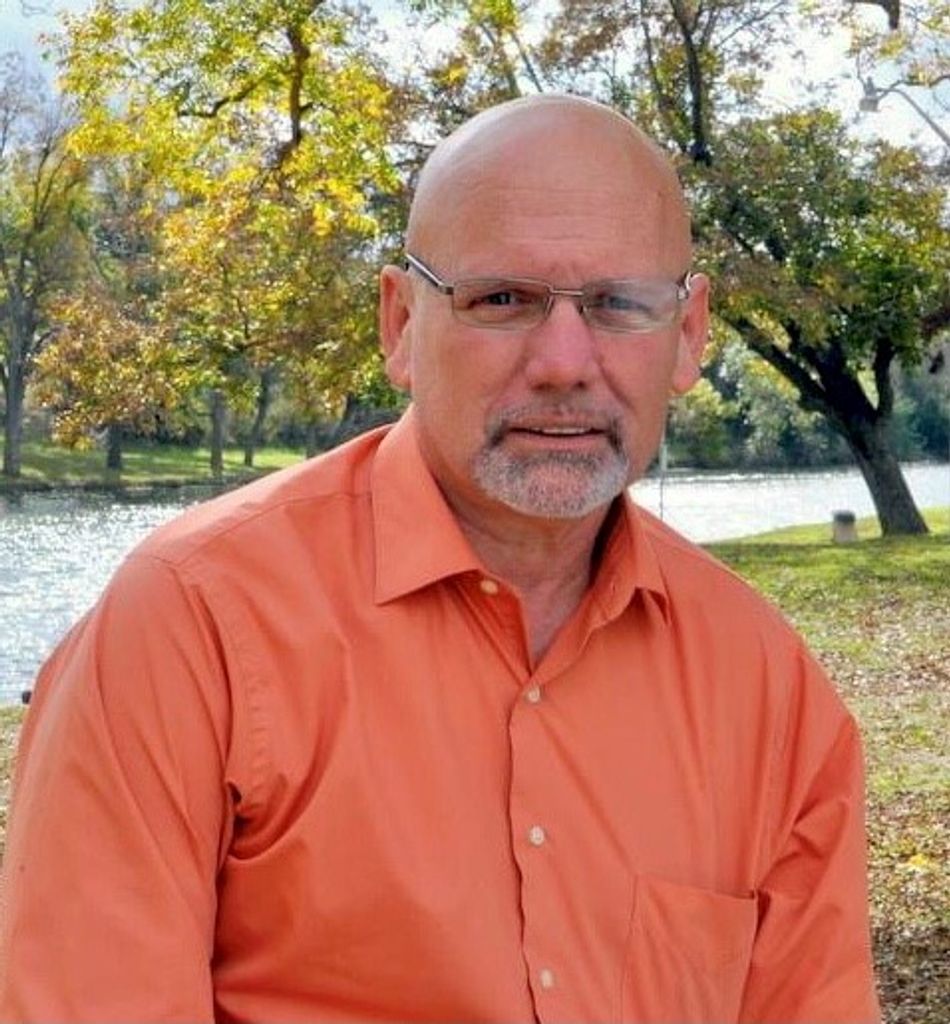 James Grooms