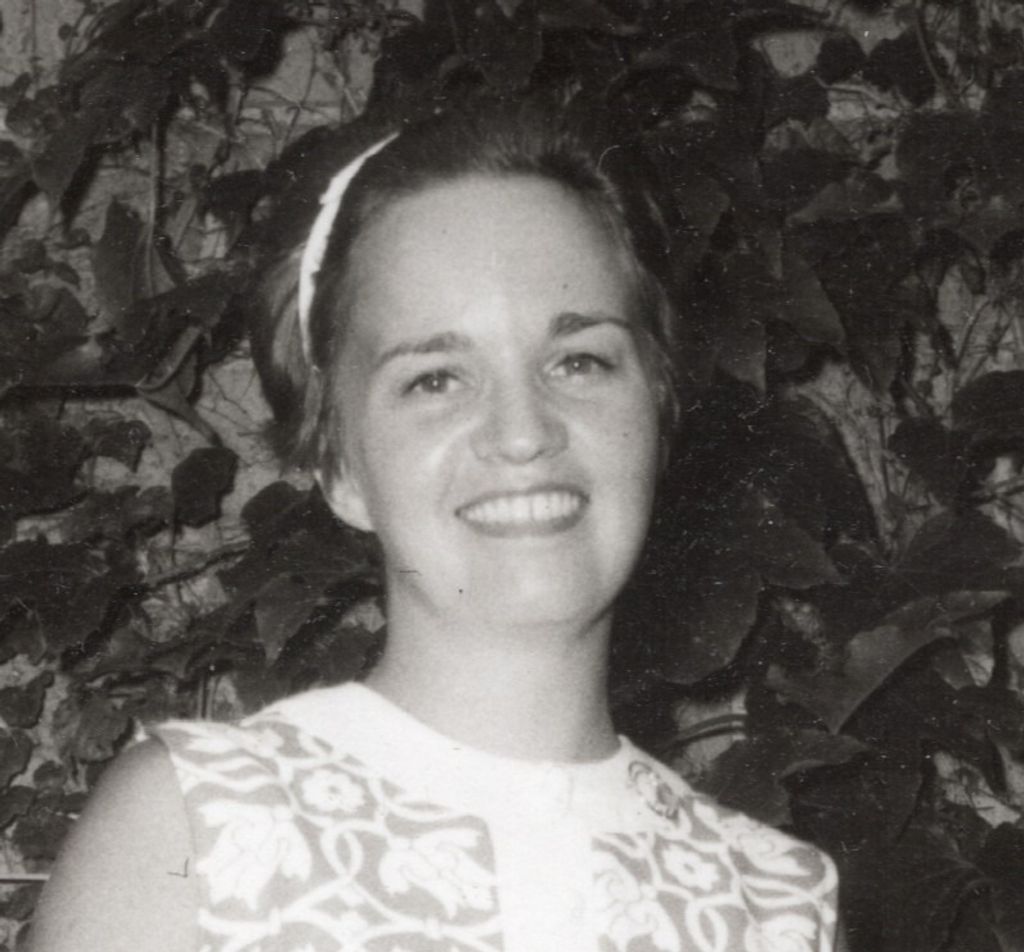 Mary Moeller Profile Photo