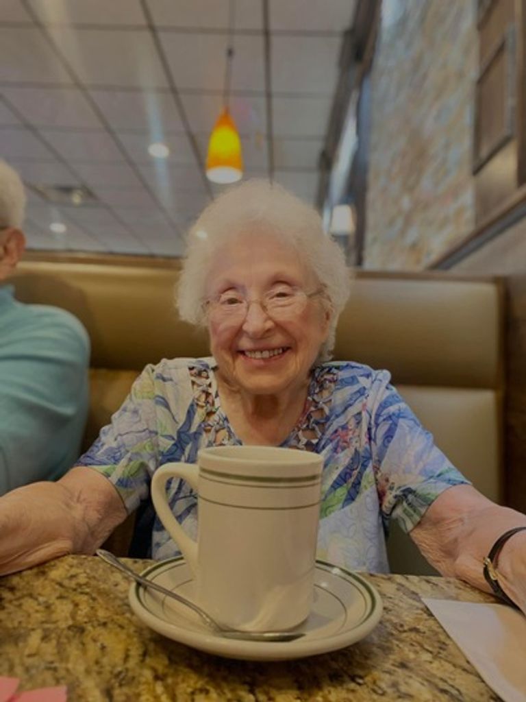 Antoinette De Finis (Nee Borucki)