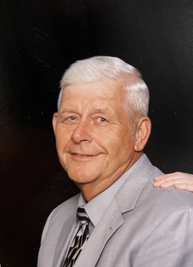 Robert Thornton Lynch Profile Photo