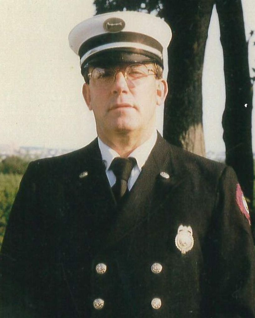 Lt. Michael William Holmes Profile Photo