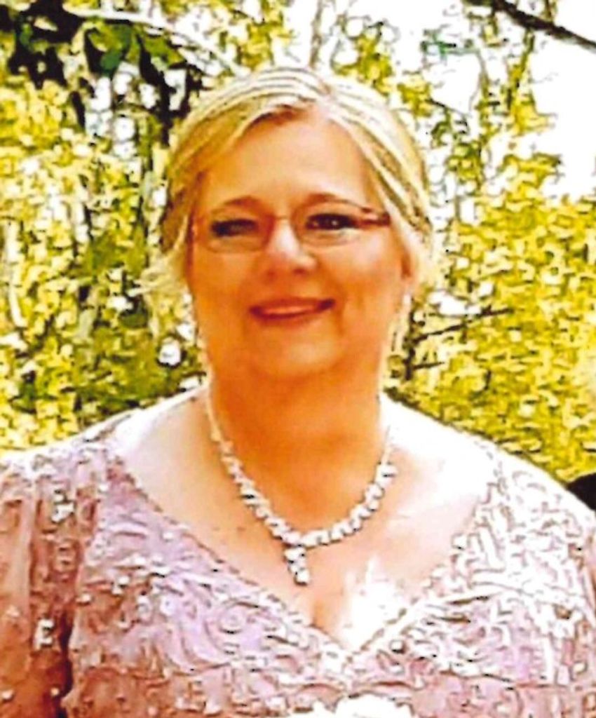 Tana Yvonne Adamczyk