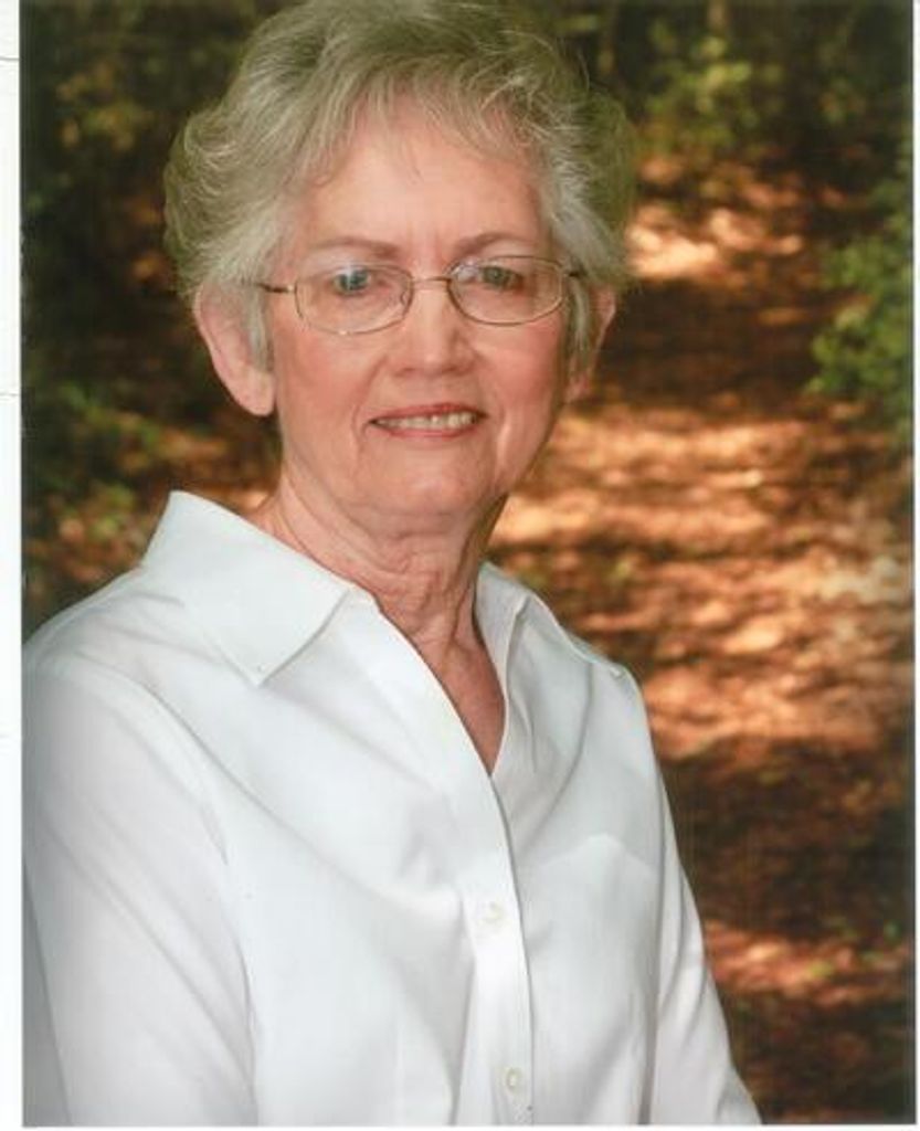 Lou Ellen Dyess Profile Photo