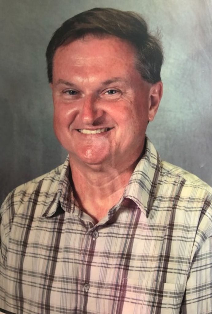 Leslie Ivan Hughes Profile Photo