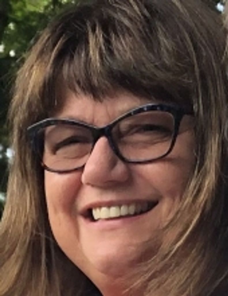Elizabeth  Ann "Lisa"  Wiegand
