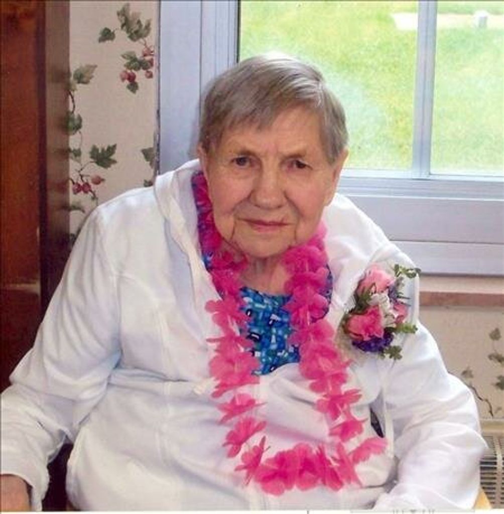 Hilma  Worden