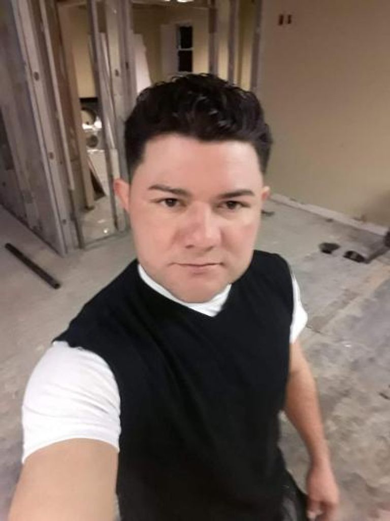 Jose' Sebastian Renderos Profile Photo