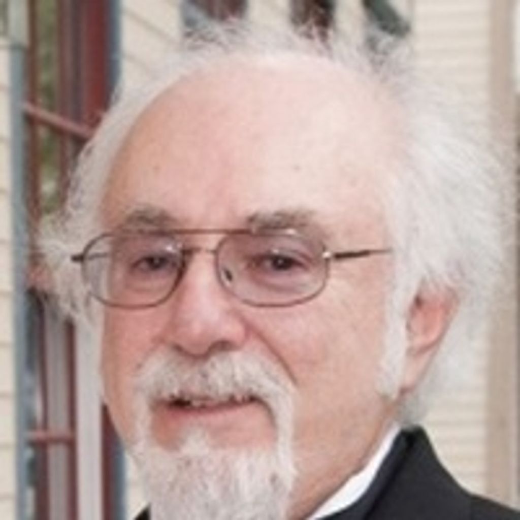 Larry M Slovin