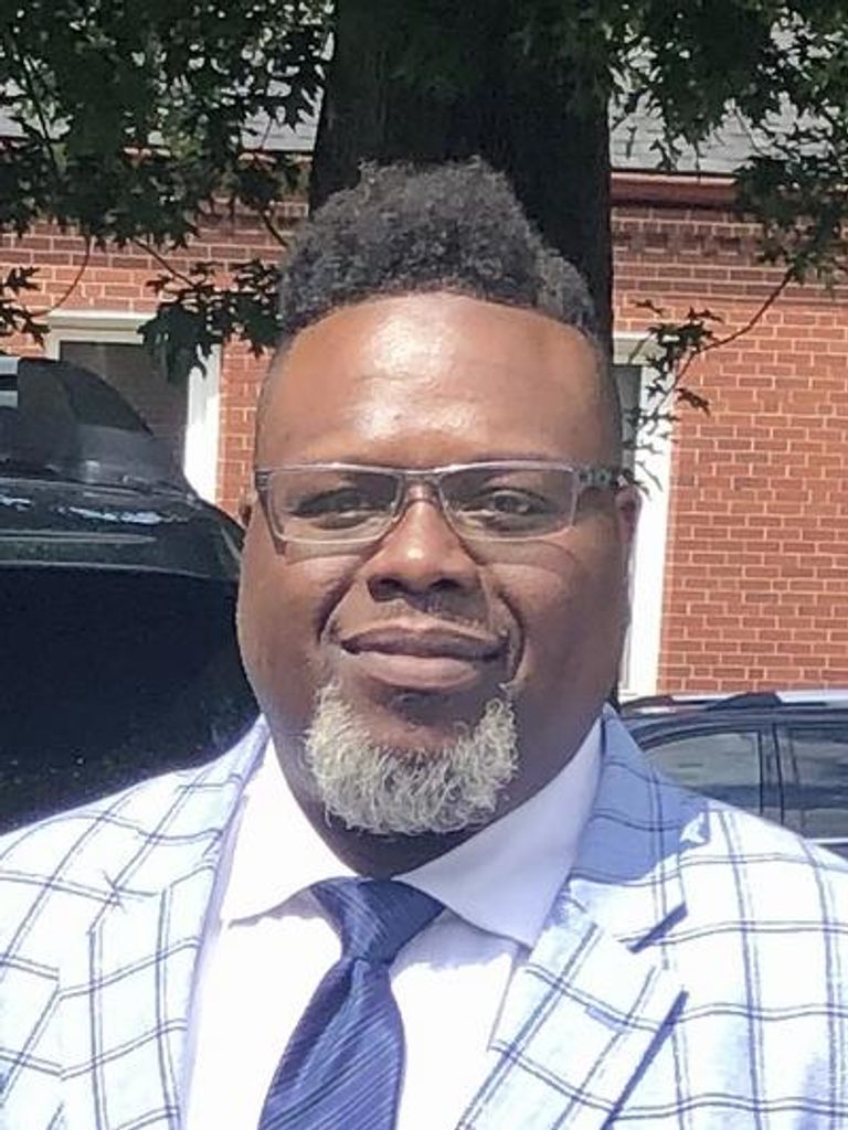 Leon Dwayne Seaburn Profile Photo