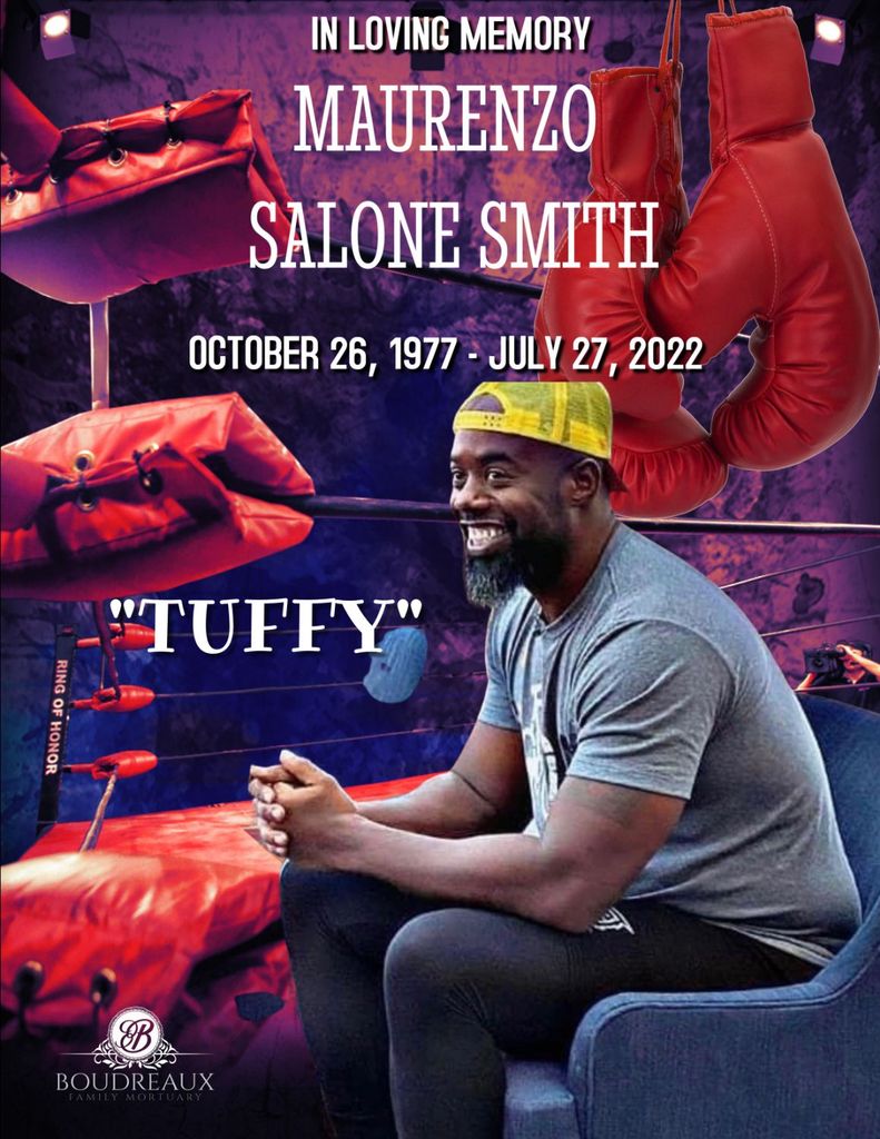 Maurenzo Salone Smith