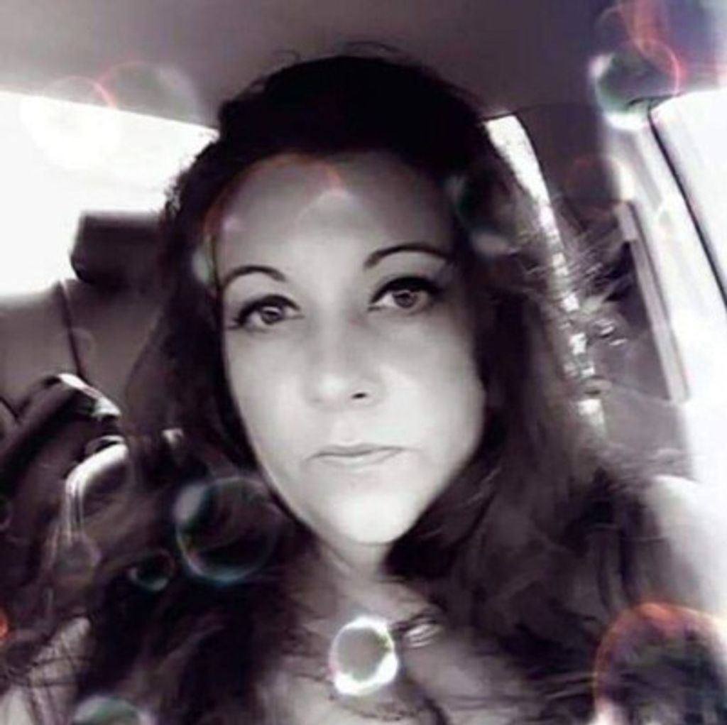 Danielle Marie Holt Profile Photo