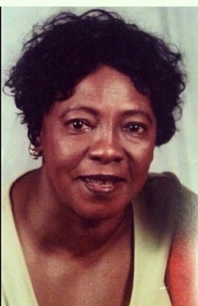 Maxine Lock Belton Profile Photo