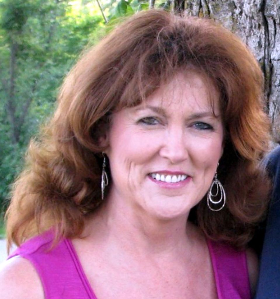 Debbie Cattelino