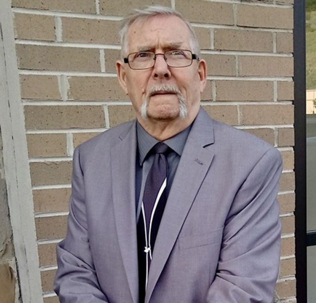 Robert "Bob" George Woodward Profile Photo