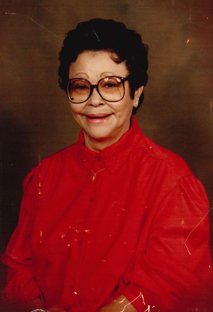 Sylvia Iris Moore Profile Photo