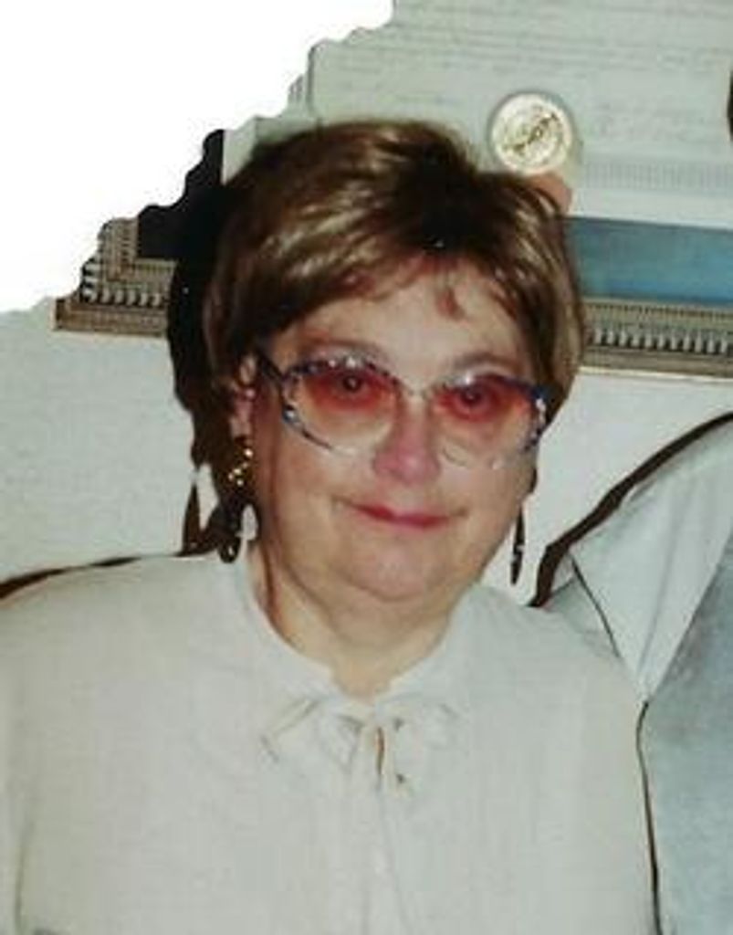 Rose Marie Vonvolen Profile Photo