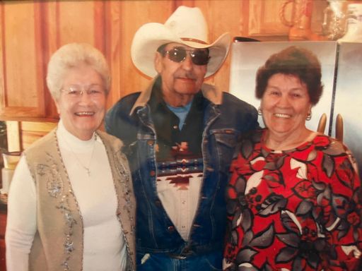 Denise Rene (Pittman)  Tibbit photo gallery thumbnail 29 of 55
