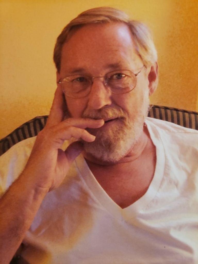 Lloyd Van Ellis Profile Photo