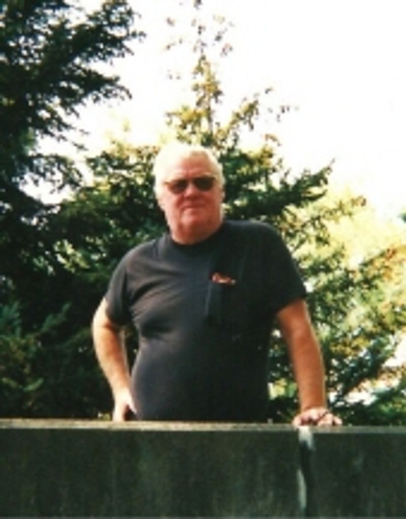 Richard W. Mr. Hickman