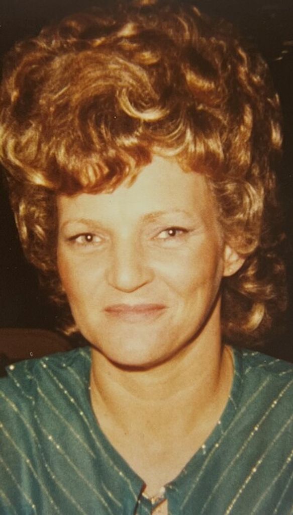 Crystal Dale Bryan Profile Photo